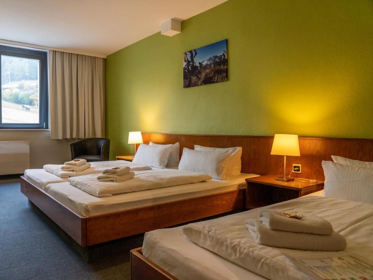 K1 Sporthotel - Bike & Ski Inklusive Hotel Oberwiesenthal Exteriör bild