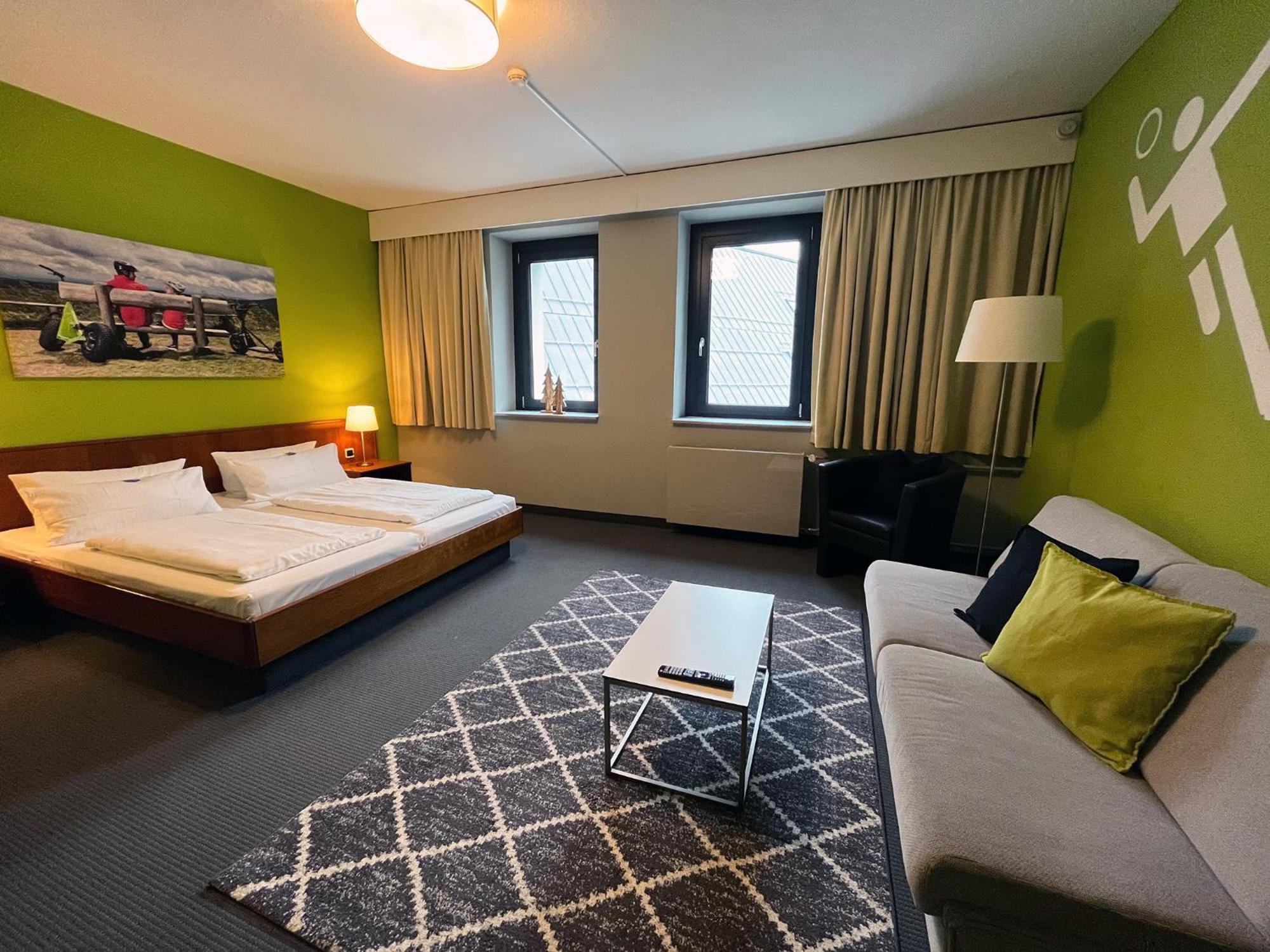 K1 Sporthotel - Bike & Ski Inklusive Hotel Oberwiesenthal Exteriör bild